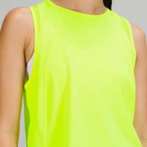 NWT Lululemon Sculpt Tank YELLOW HIGHLIGHT Size 8 Classic Fit Hip length